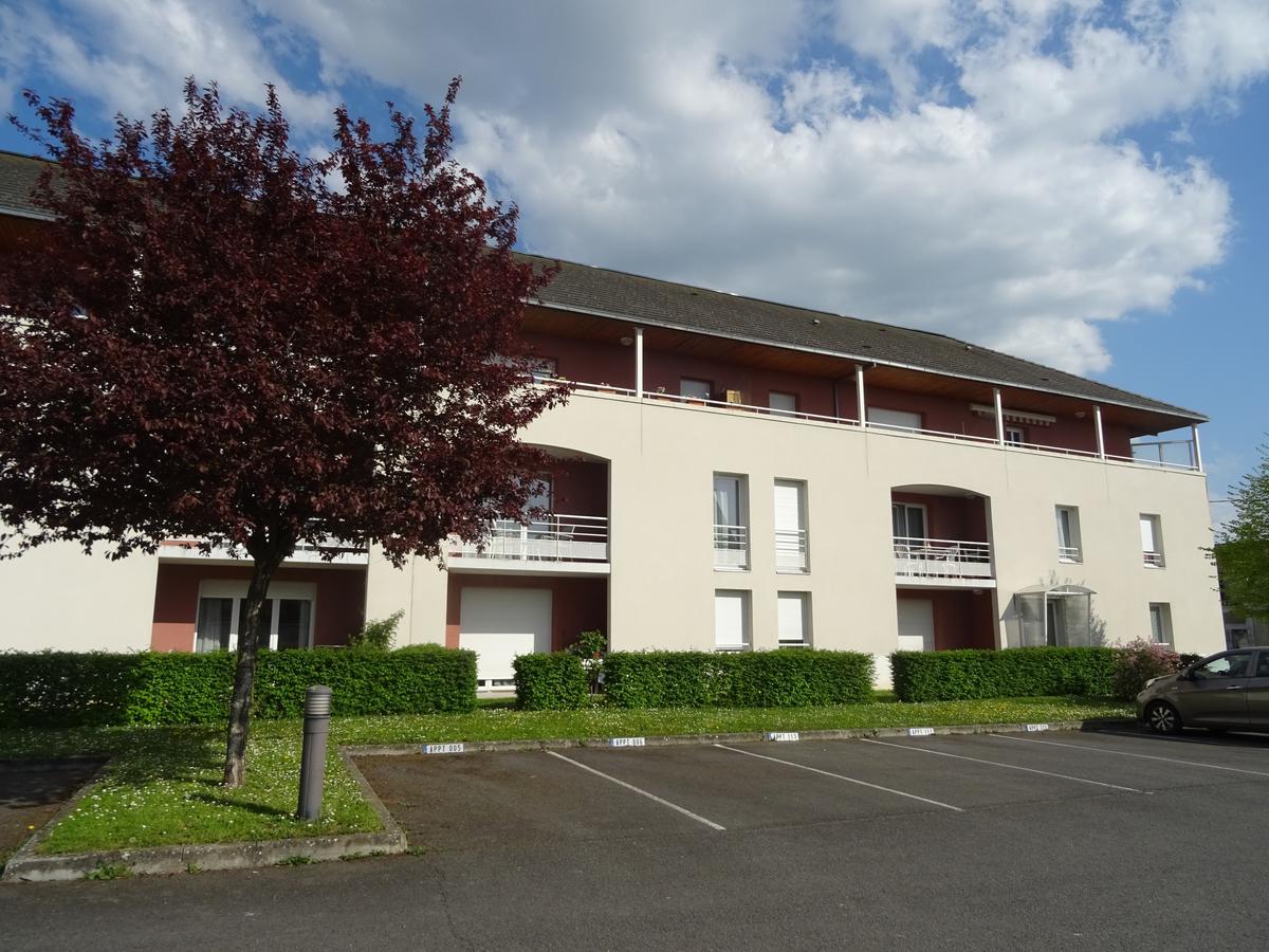 Domitys Le Village Vierzon Esterno foto