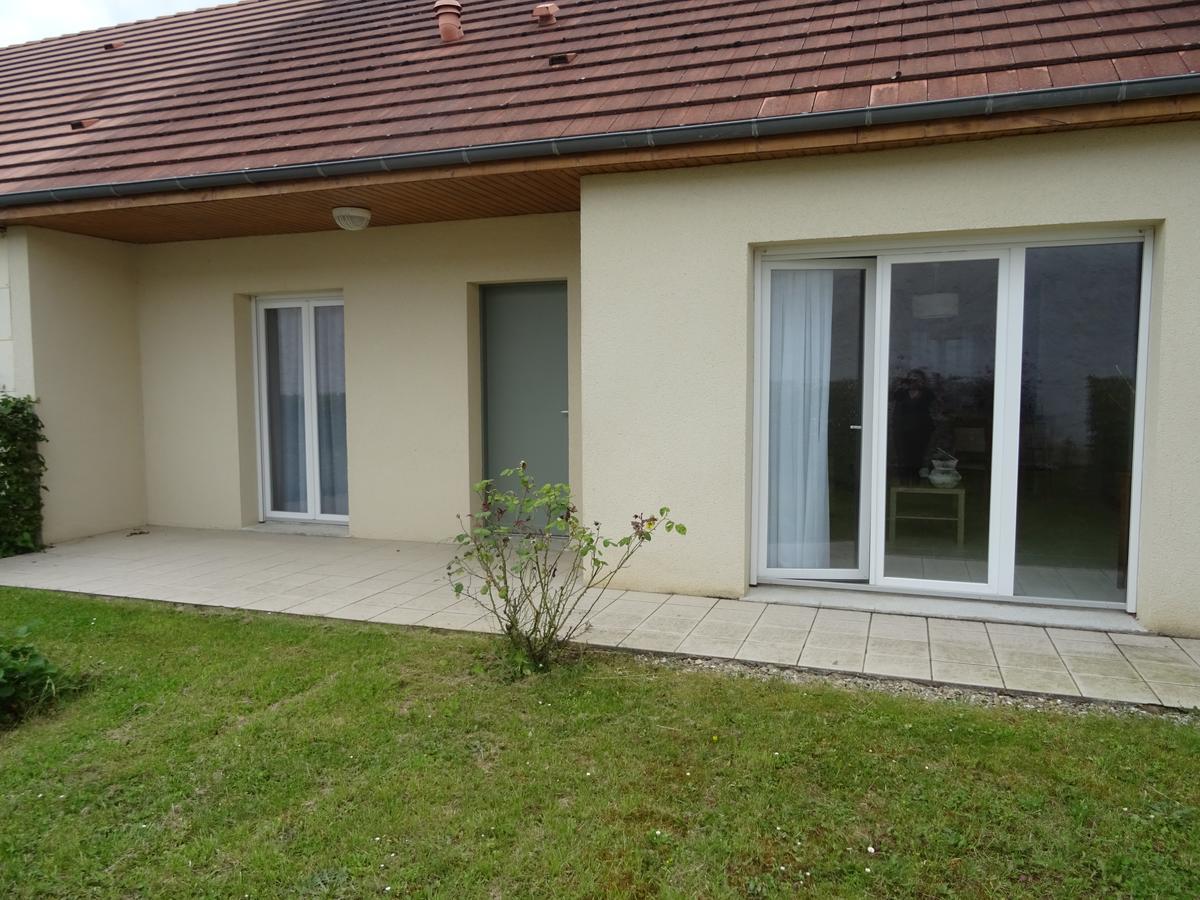 Domitys Le Village Vierzon Esterno foto